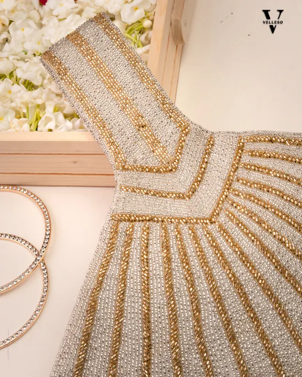 Sierra_Fan-Tail_Beaded_Bag